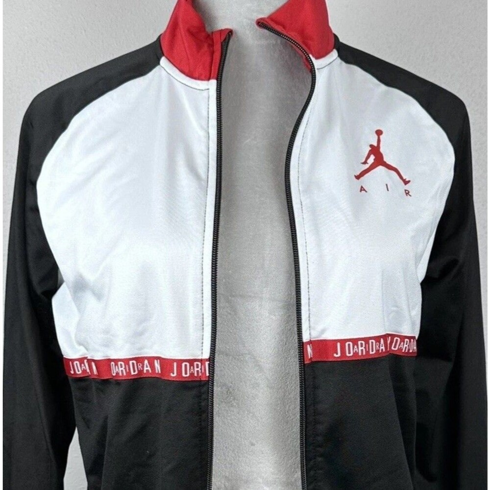 Nike Jordan Youth XL Full Zip Track Jacket Black & Red Basketball Track Style
